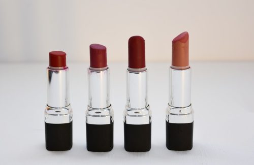 assorted-cosmetics-lipsticks-1625037.jpg assorted-cosmetics-lipsticks-1625037.jpg